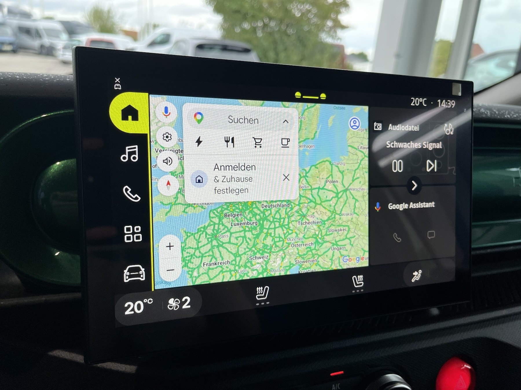 Bild 28 - Twingo E-TECH elektrisch Techno 80hp Urban Range