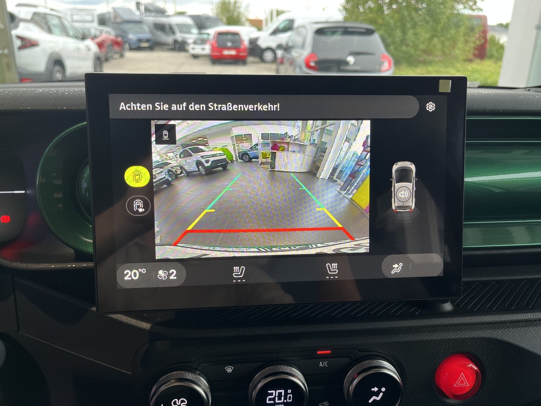 Bild 31 - Twingo E-TECH elektrisch Techno 80hp Urban Range