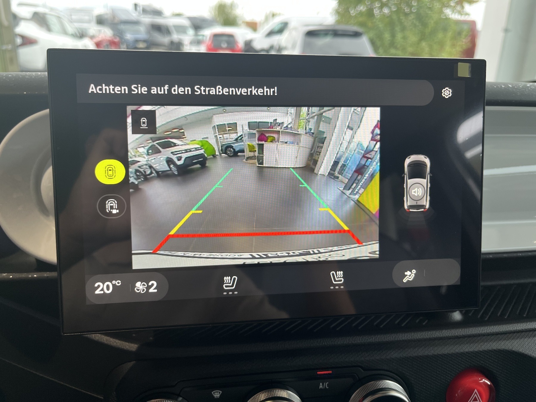 Bild 31 - Twingo E-TECH elektrisch Techno 80hp Urban Range