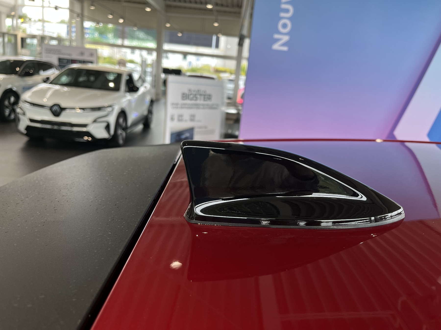 Bild 11 - Twingo E-TECH elektrisch Techno 80hp Urban Range