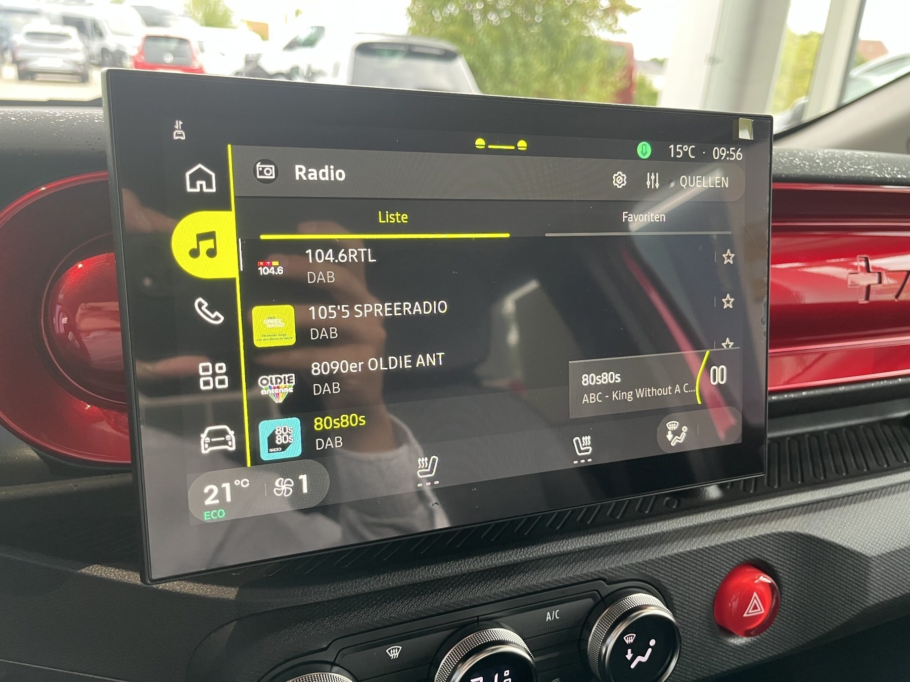 Bild 29 - Twingo E-TECH elektrisch Techno 80hp Urban Range