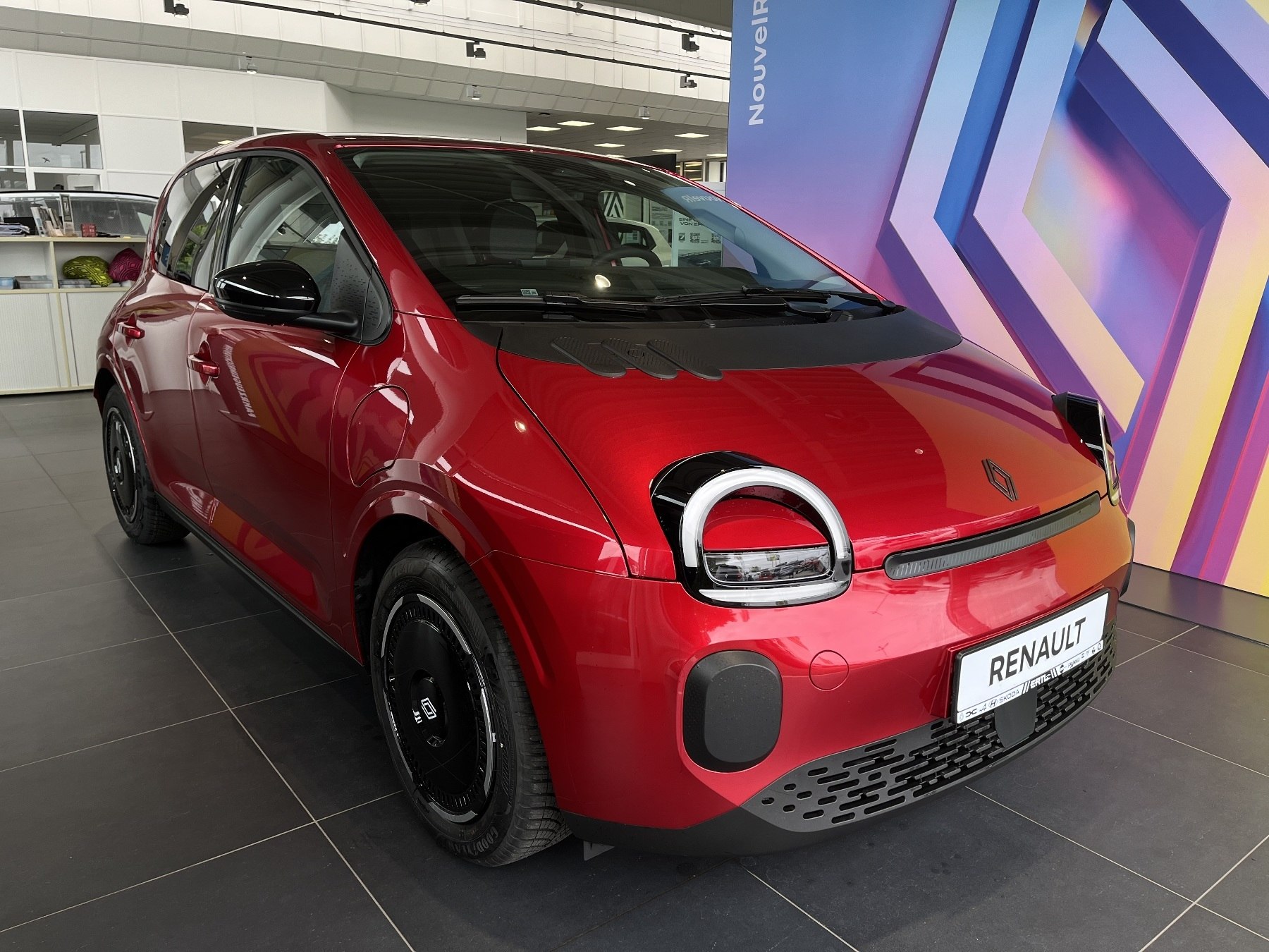 Bild 3 - Twingo E-TECH elektrisch Techno 80hp Urban Range