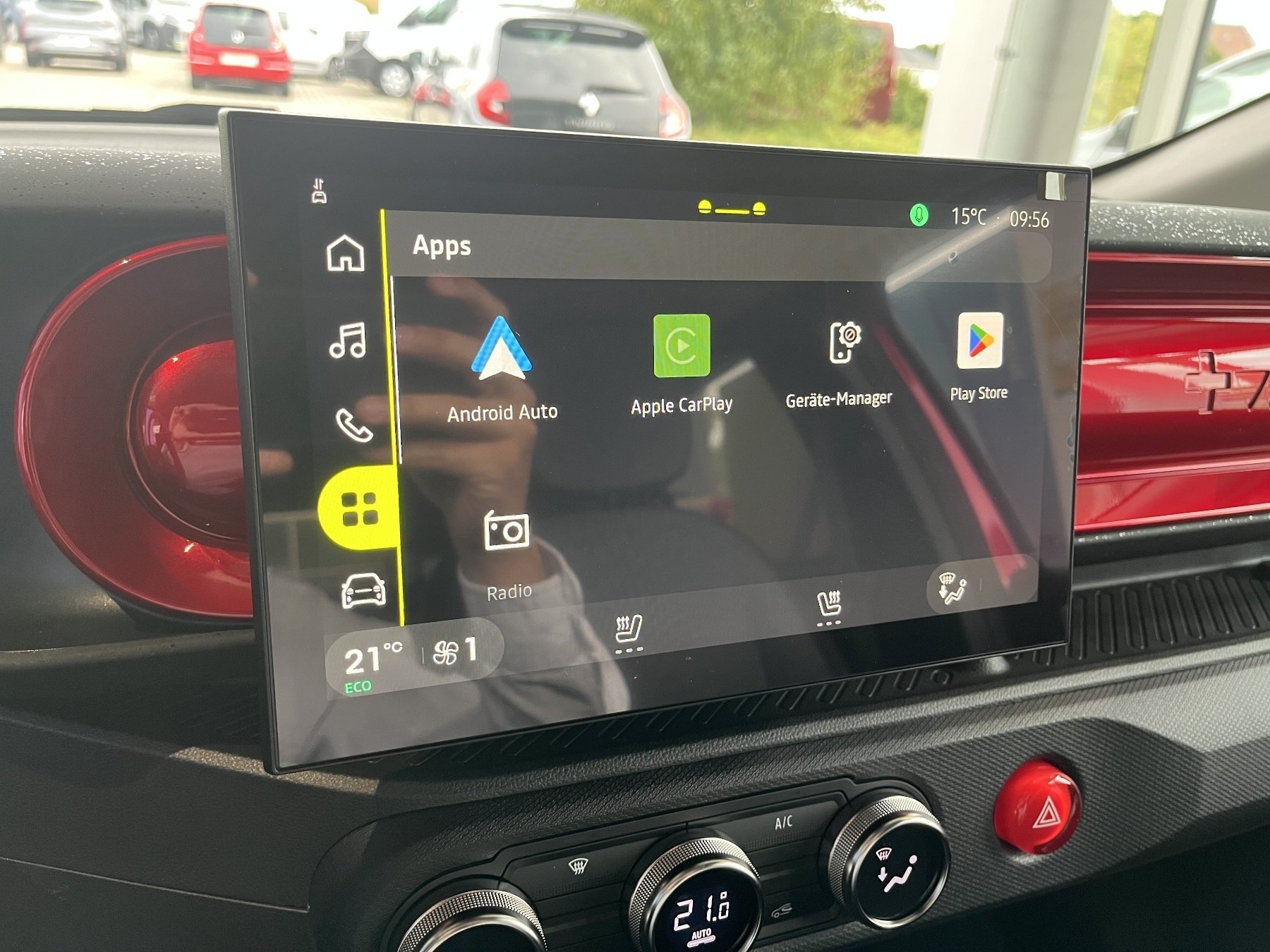Bild 30 - Twingo E-TECH elektrisch Techno 80hp Urban Range