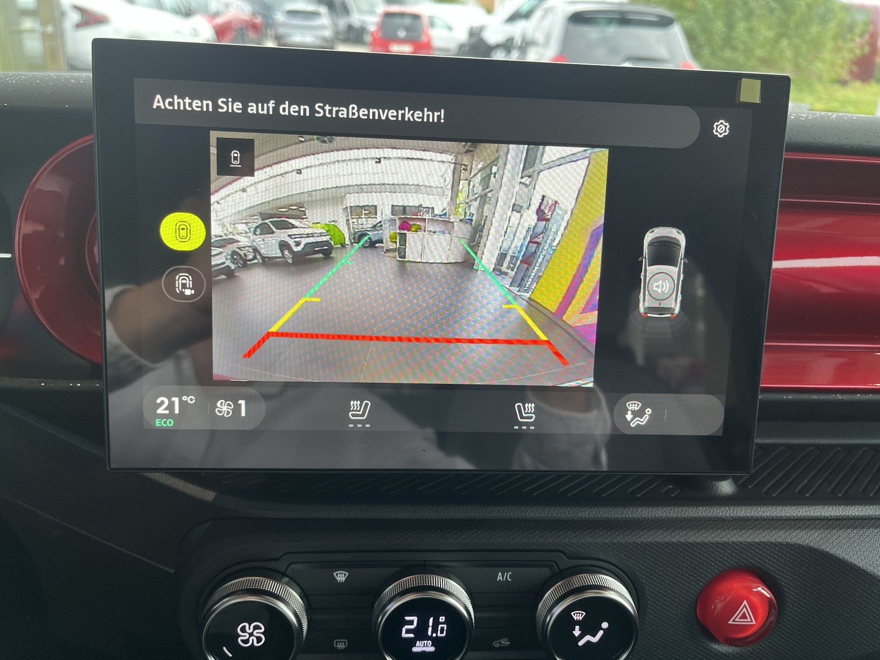 Bild 31 - Twingo E-TECH elektrisch Techno 80hp Urban Range