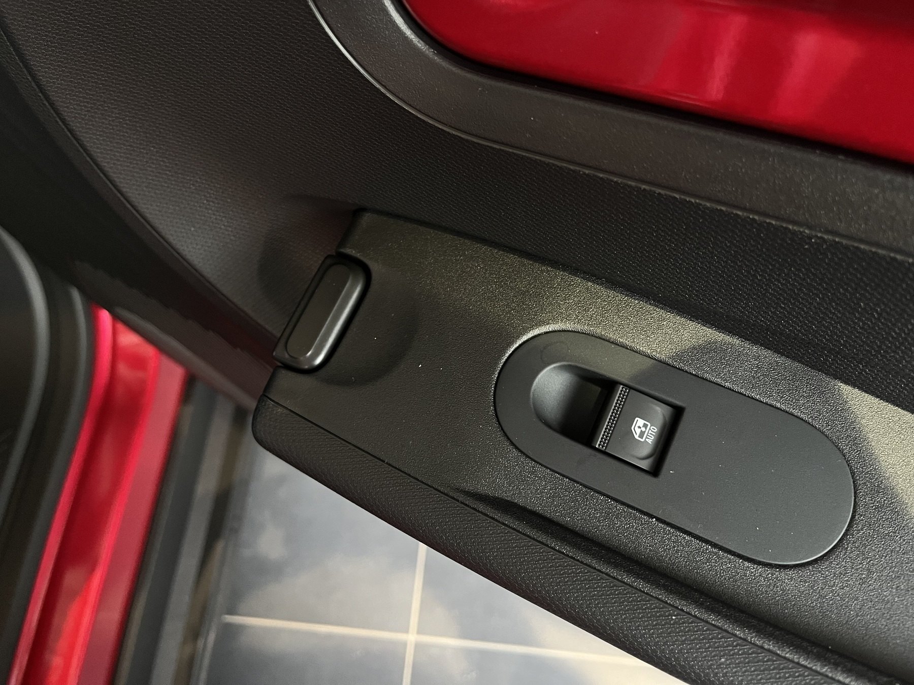 Bild 6 - Twingo E-TECH elektrisch Techno 80hp Urban Range