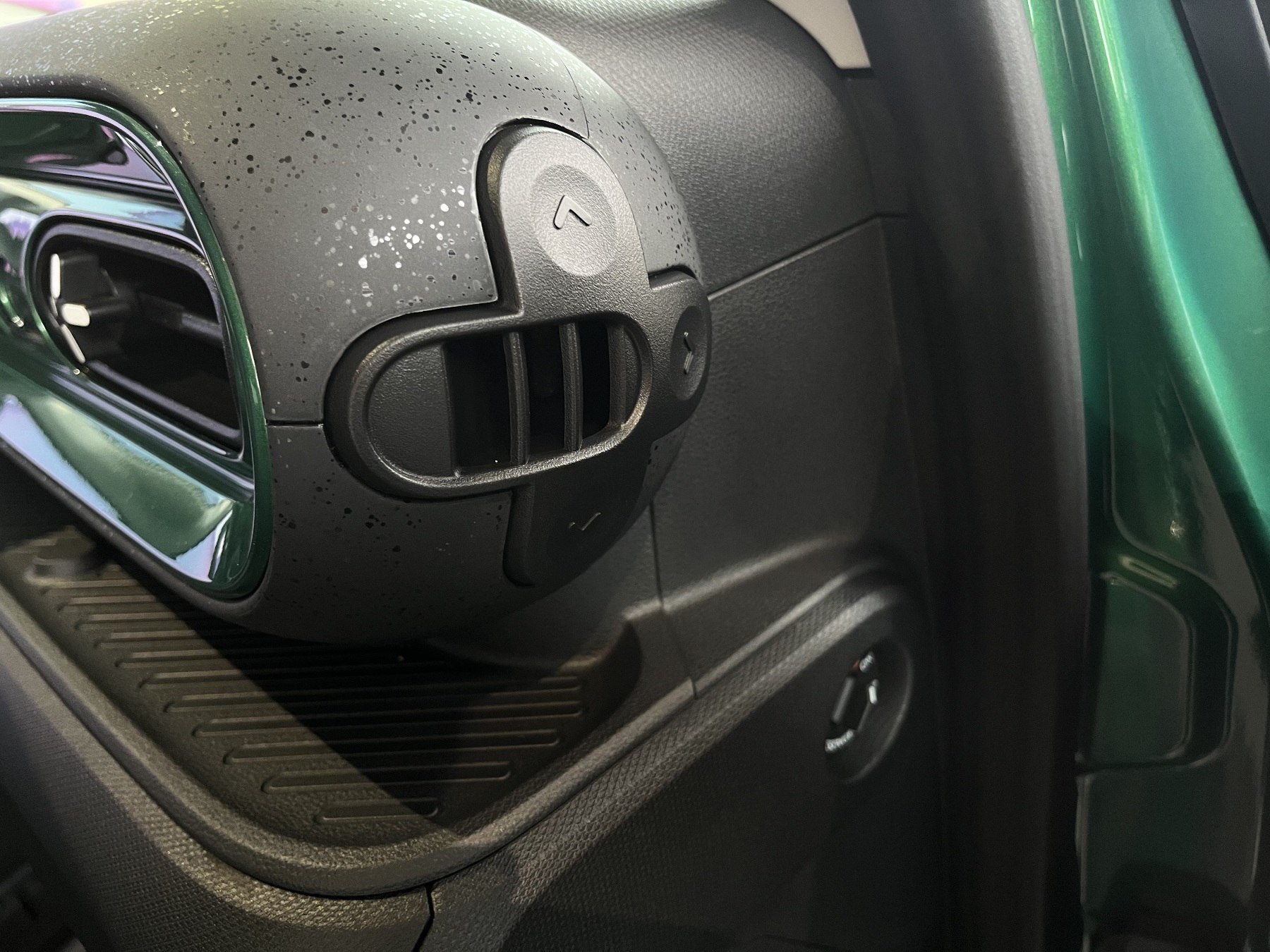 Bild 11 - Twingo E-TECH elektrisch Techno 80 Urban Range