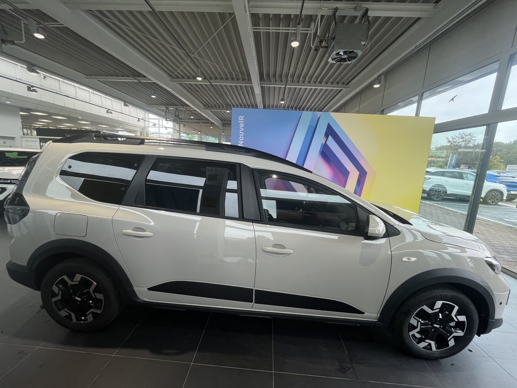 Bild 4 - Jogger Journey hybrid 155 7-Sitzer