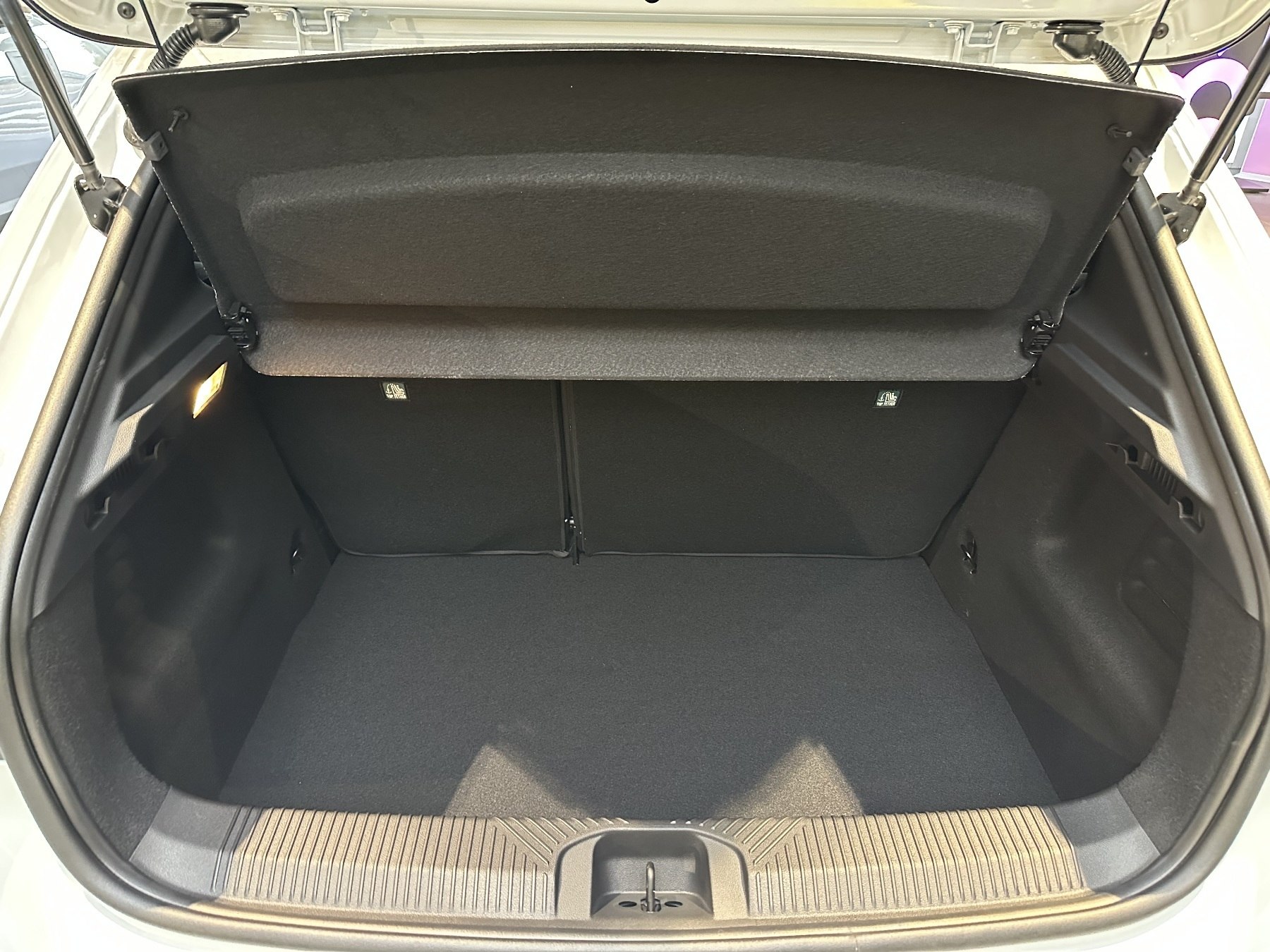 Bild 20 - Clio Full Hybrid E-Tech 160PS Esprit Alpine