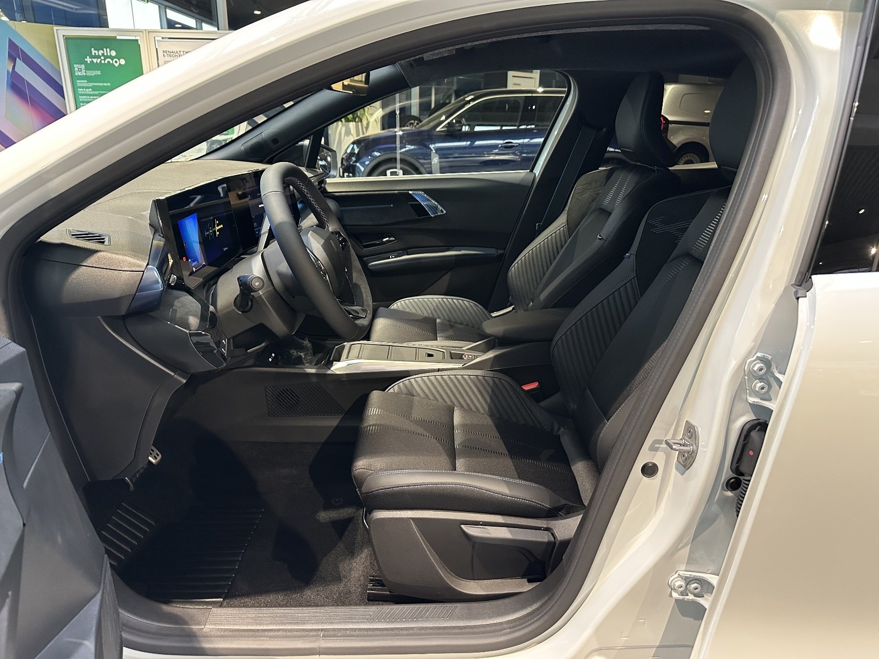 Bild 28 - Clio Full Hybrid E-Tech 160PS Esprit Alpine