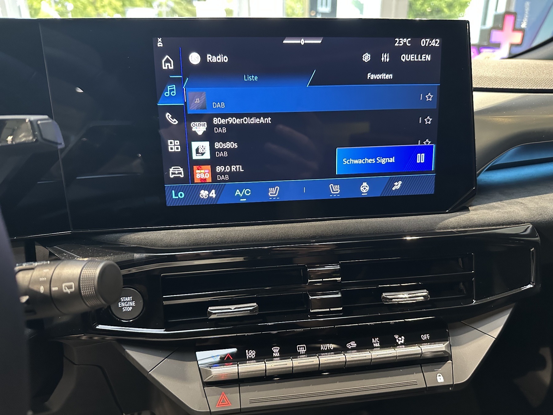 Bild 38 - Clio Full Hybrid E-Tech 160PS Esprit Alpine