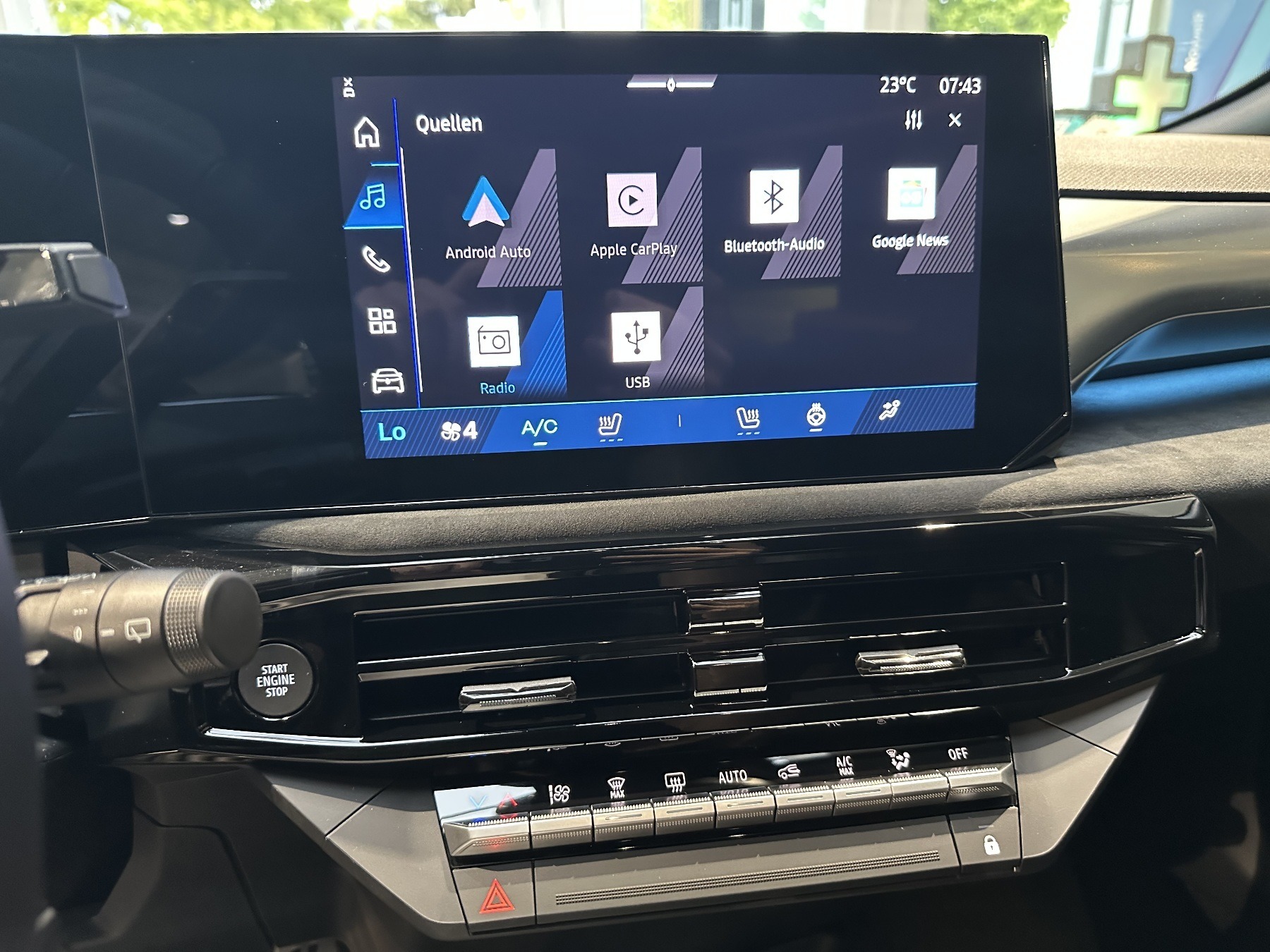 Bild 39 - Clio Full Hybrid E-Tech 160PS Esprit Alpine