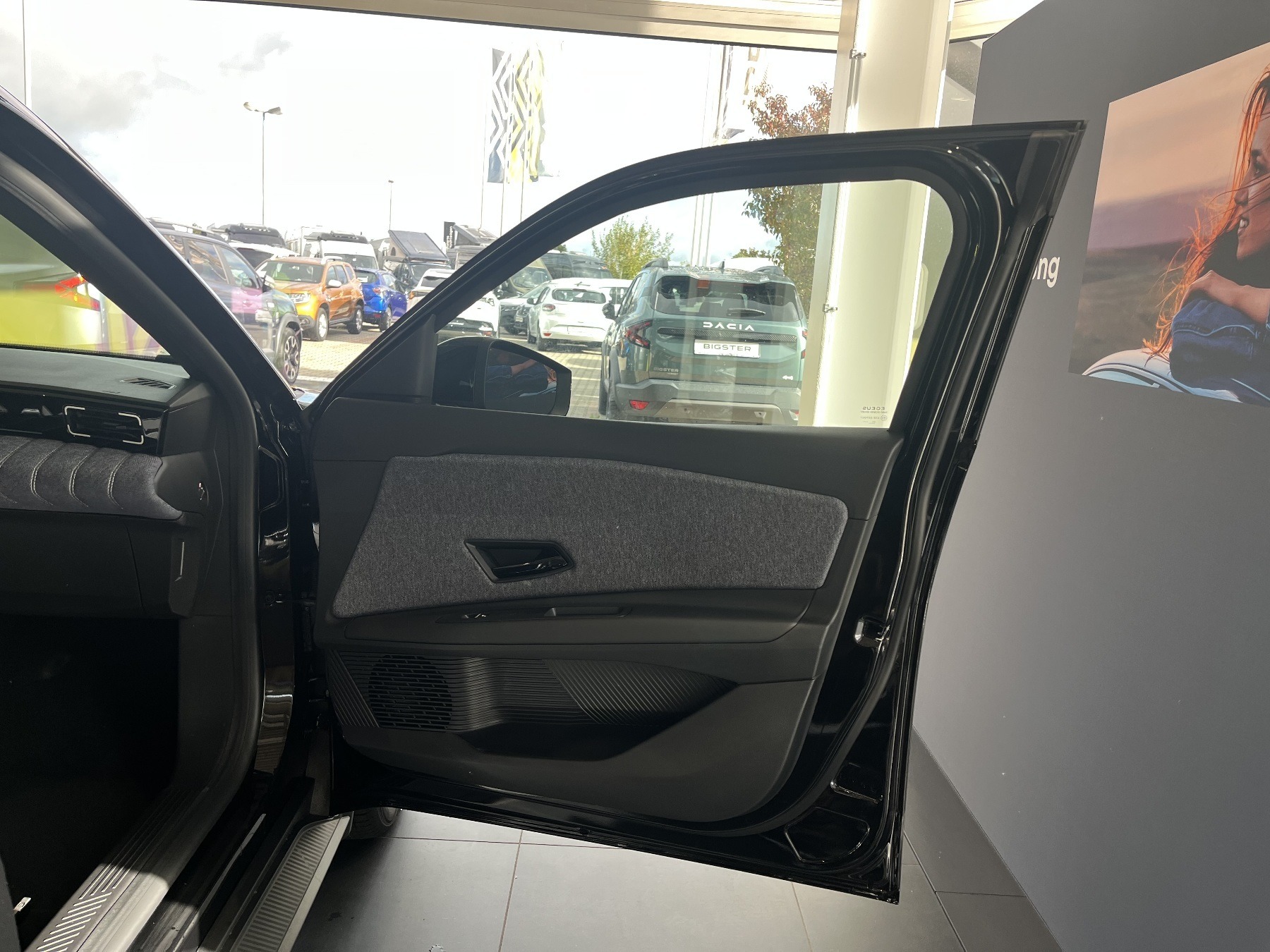 Bild 4 - Kangoo PKW Techno TCe 130 (L1)