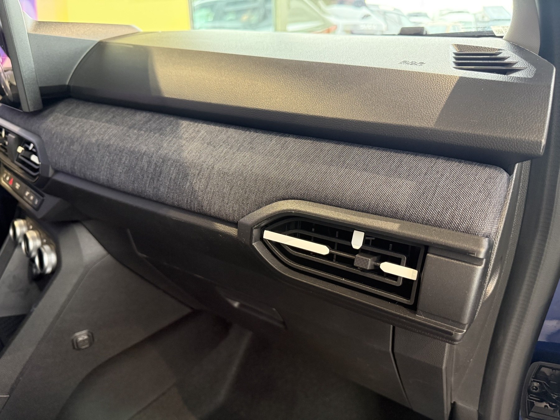 Bild 8 - Master FWD Kasten extra L2H2 3,5t Blue dCi 150