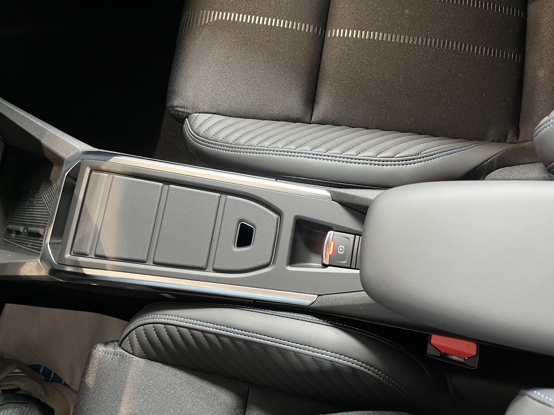 Bild 39 - Clio Esprit Alpine Full Hybrid E-Tech 160