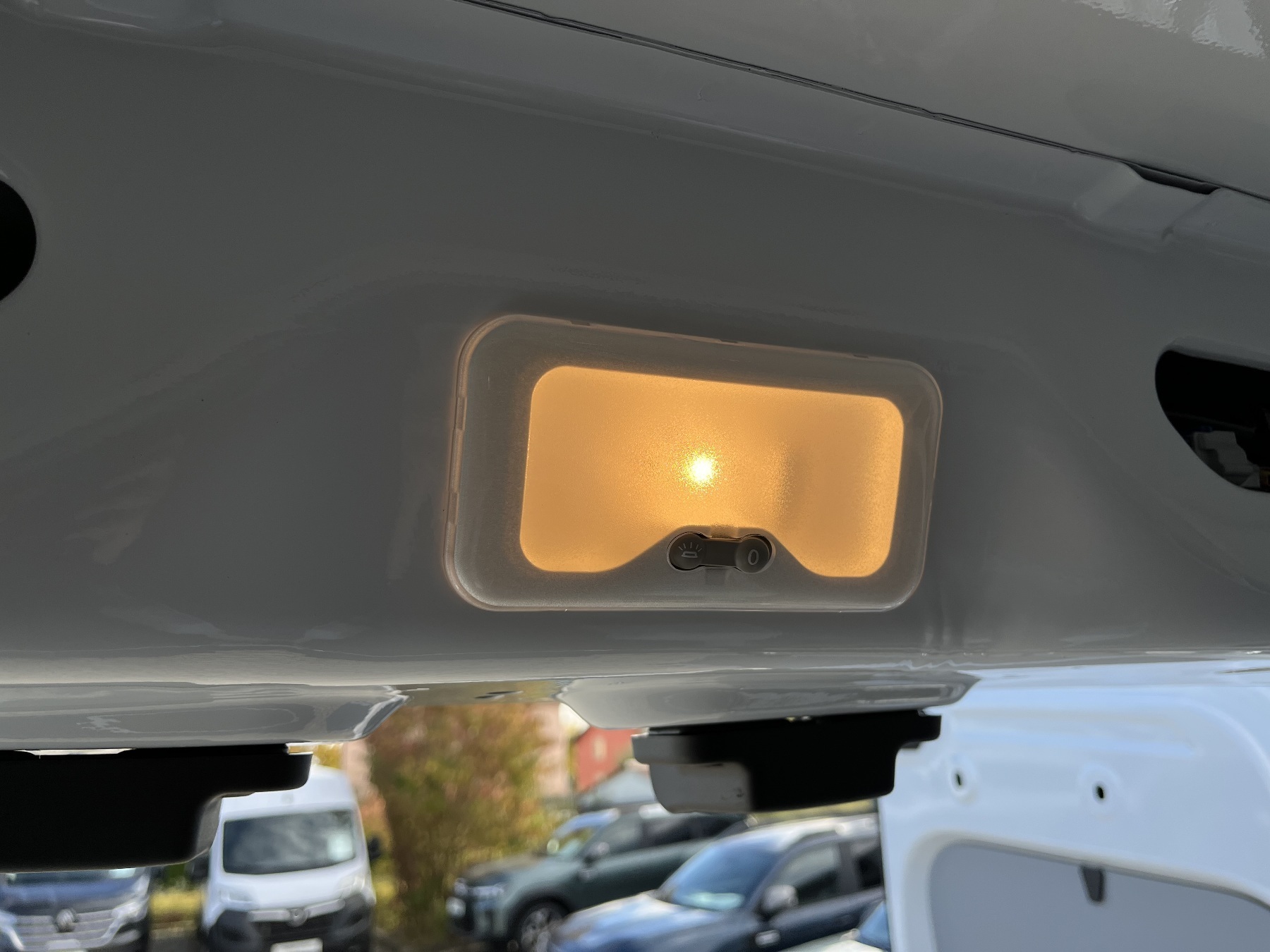 Bild 19 - Master FWD Kasten extra L2H2 3,5t Blue dCi 150