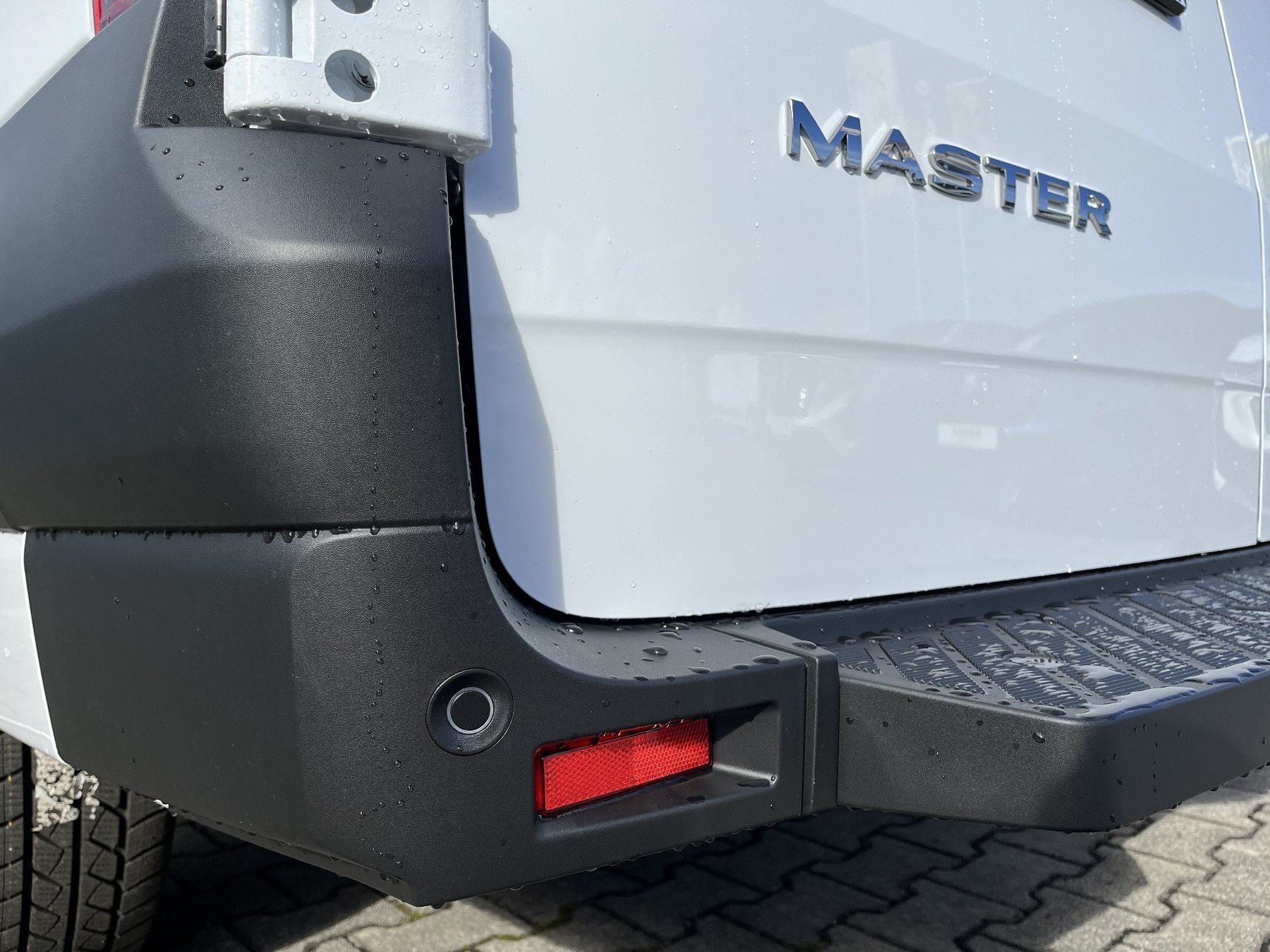 Bild 21 - Master FWD Kasten extra L2H2 3,5t Blue dCi 150