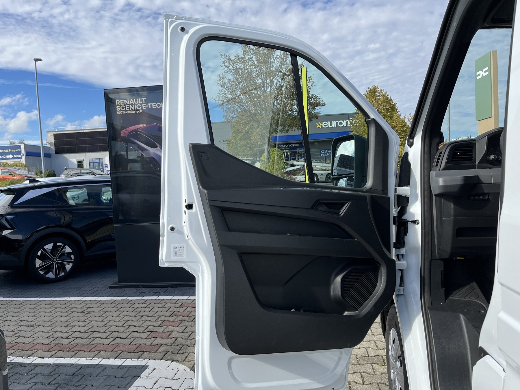 Bild 22 - Master FWD Kasten extra L2H2 3,5t Blue dCi 150
