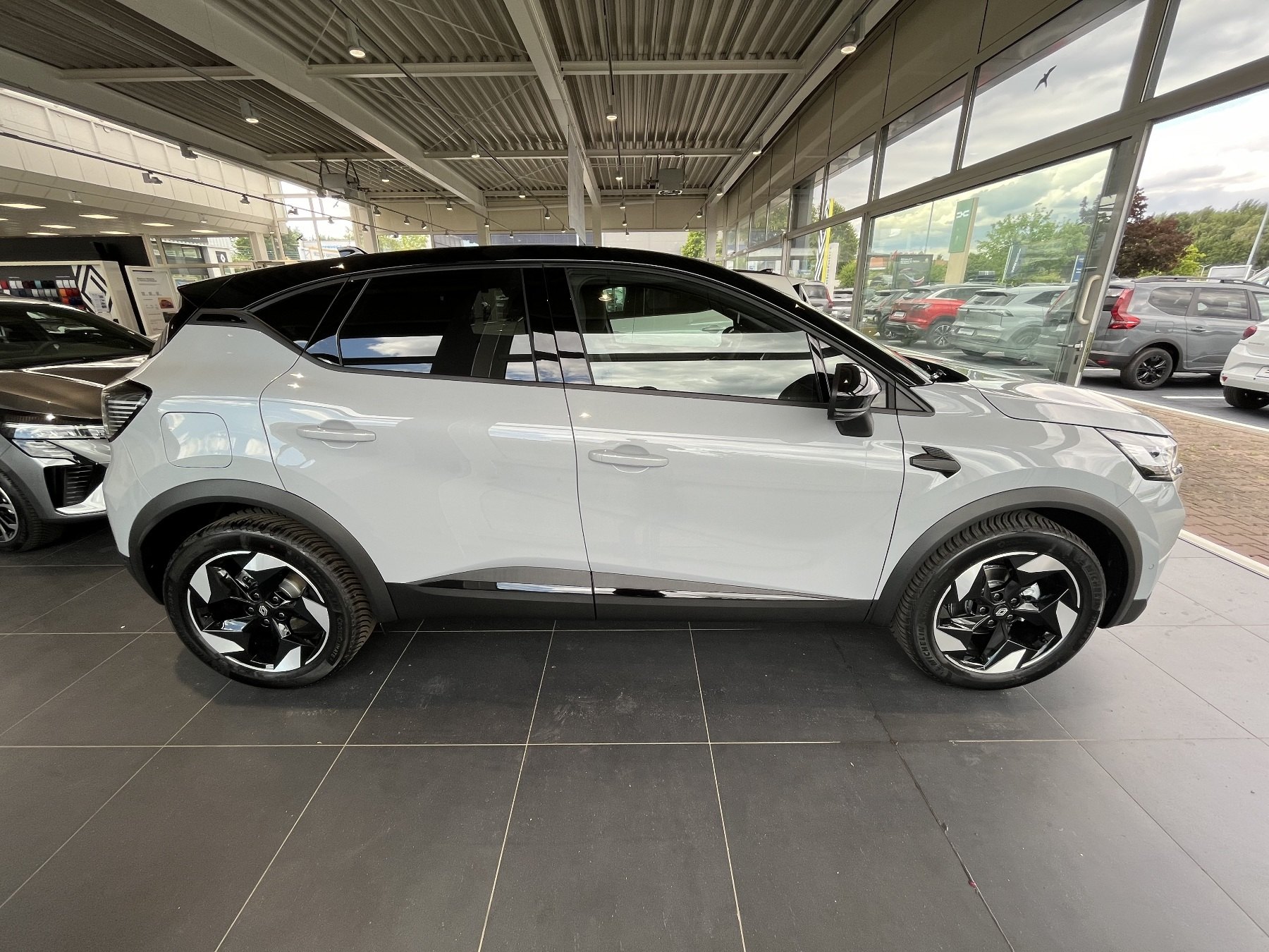 Bild 28 - Captur Techno TCe 90