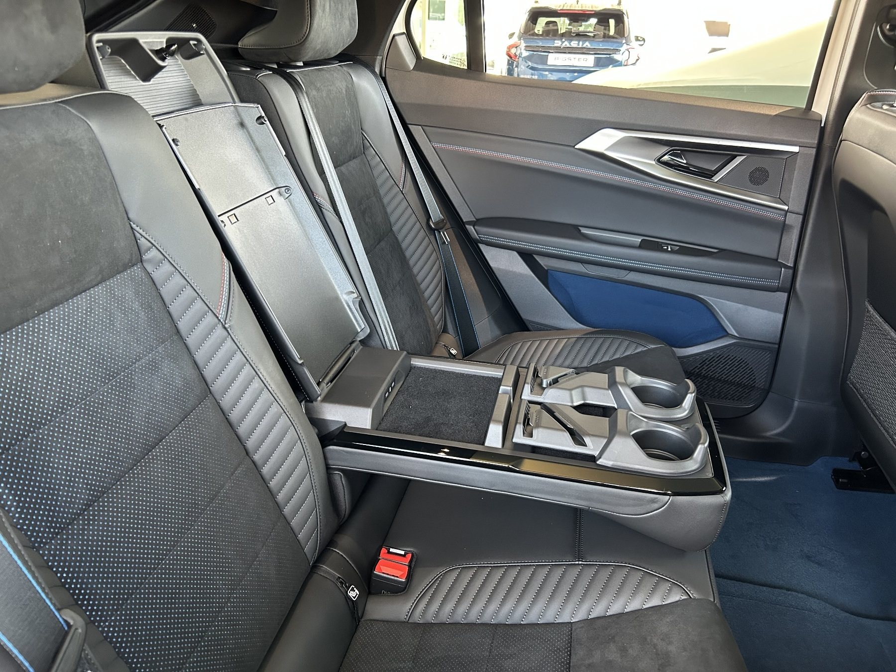 Bild 6 - Rafale Atelier Alpine Plug-in Hybrid 300 4x4