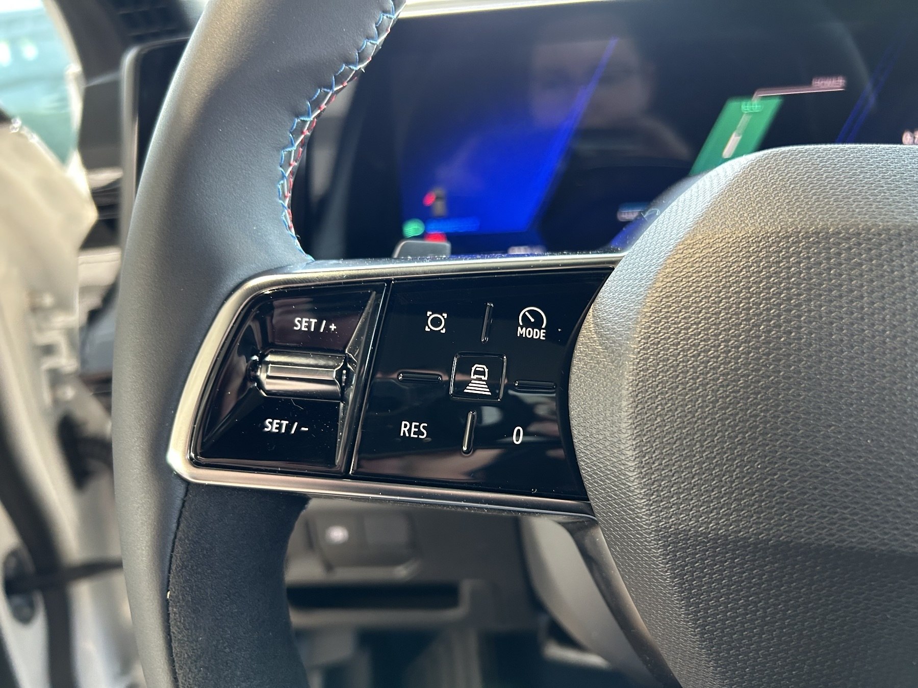 Bild 26 - Rafale Atelier Alpine Plug-in Hybrid 300 4x4