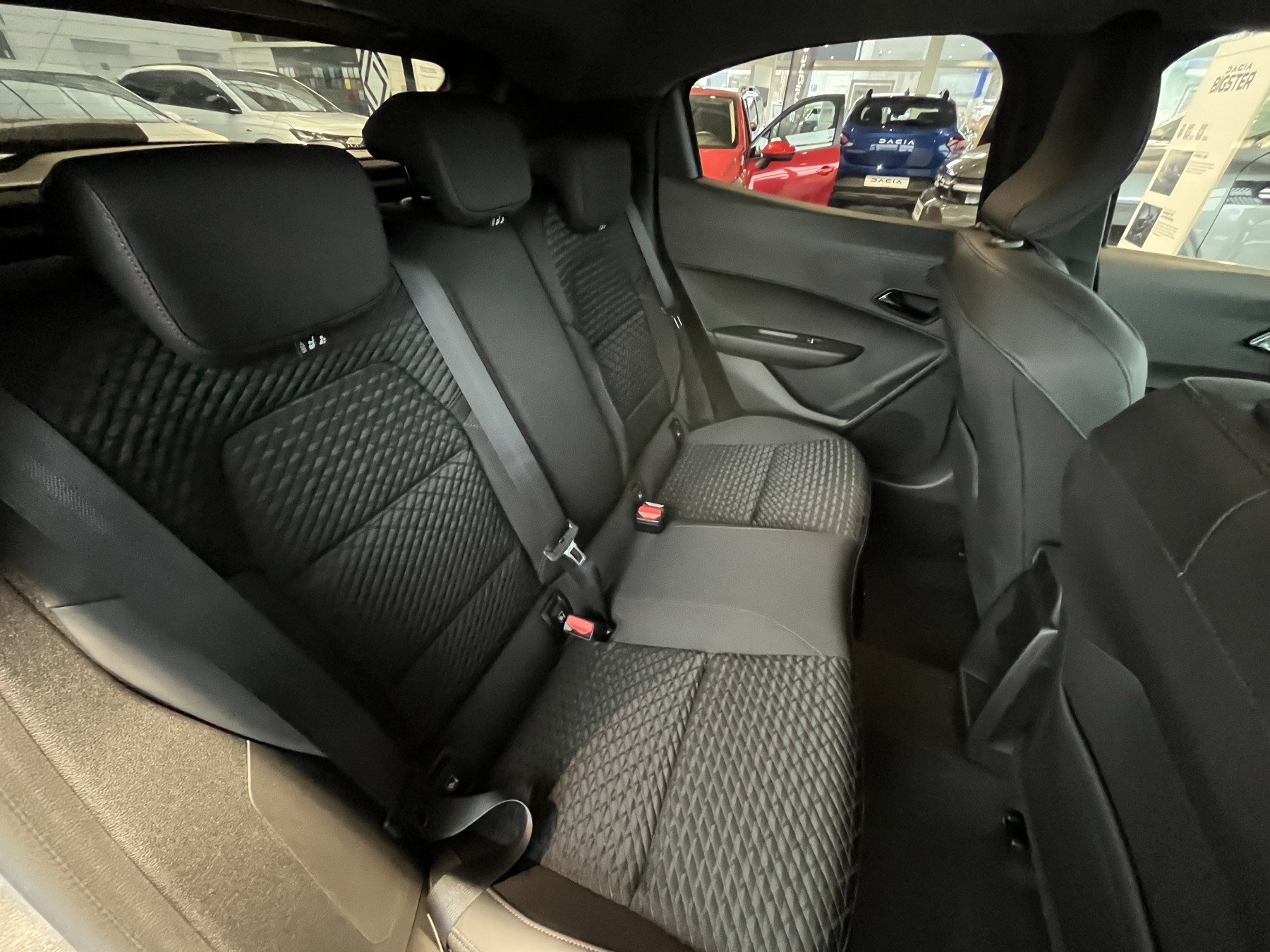 Bild 46 - Clio Full Hybrid E-Tech 160PS Techno