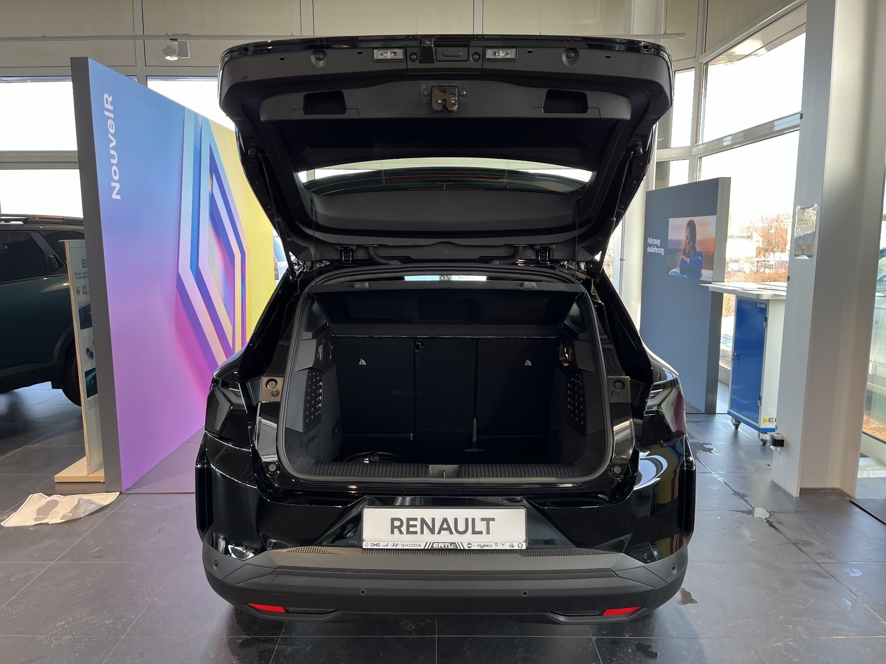 Bild 15 - Scenic E-TECH Evolution 170 Comfort Range