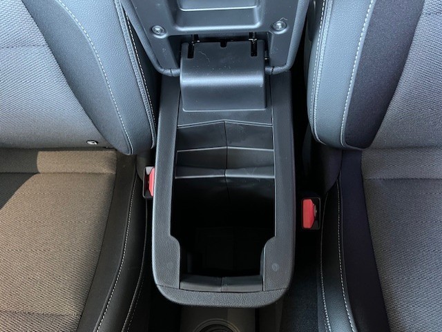 Bild 11 - Kangoo PKW Techno BLUE dCi 115 EDC