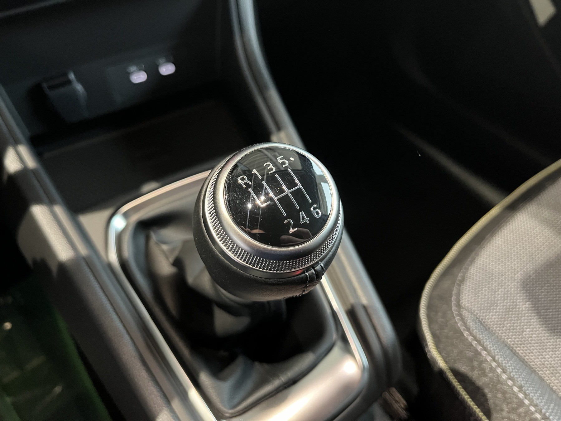 Bild 32 - Captur KISS TCe 90