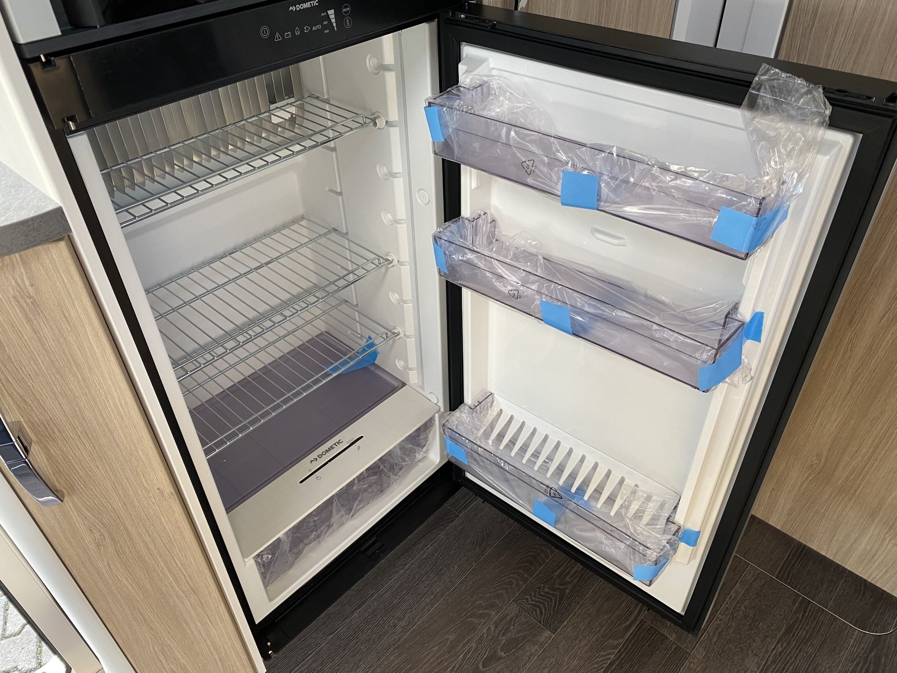 Bild 26 - I 640 F-Line 4,5t Dachklima* Luftfahrwerk* Alde*