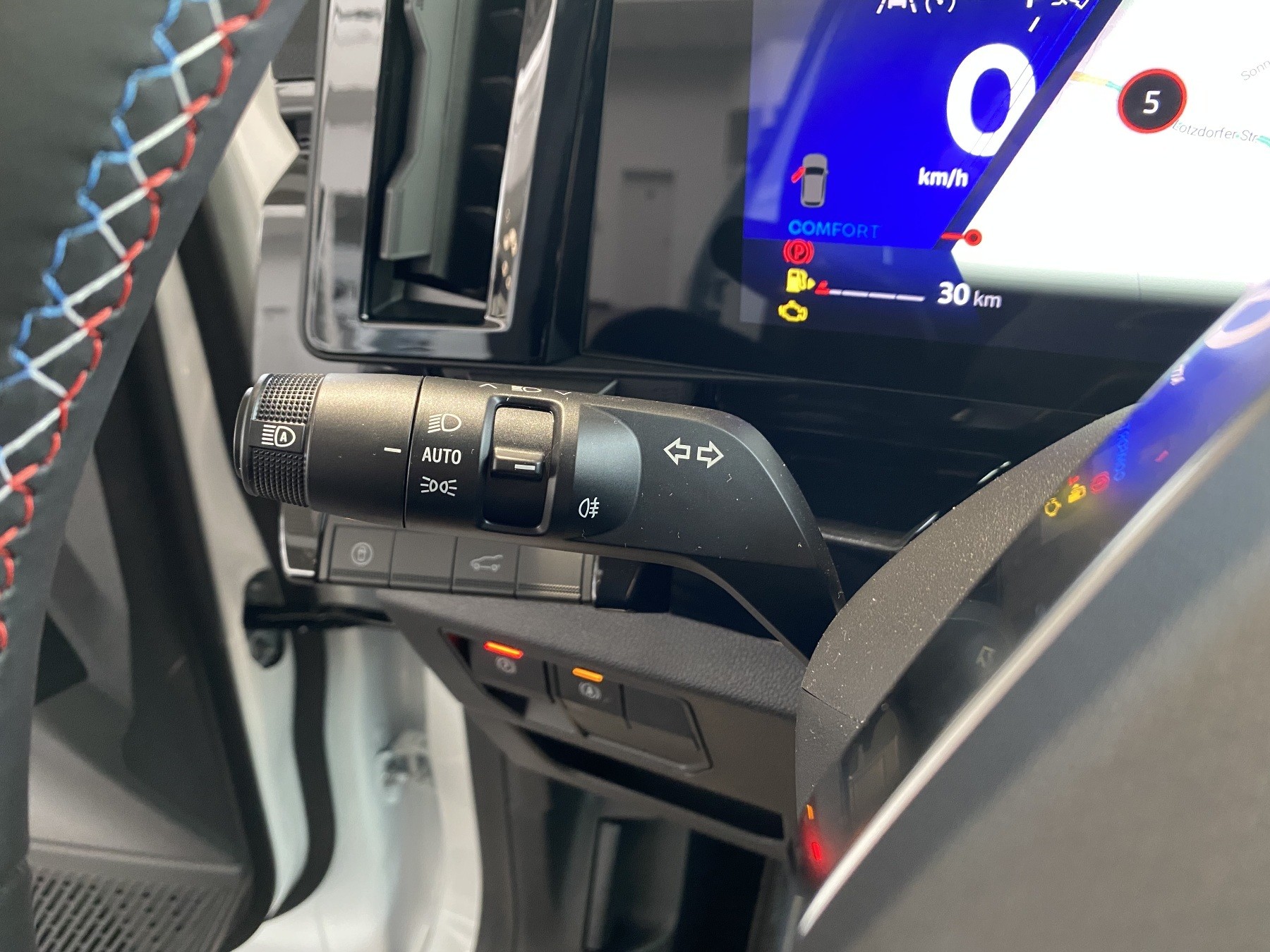 Bild 34 - Austral Esprit Alpine Full Hybrid E-Tech 200