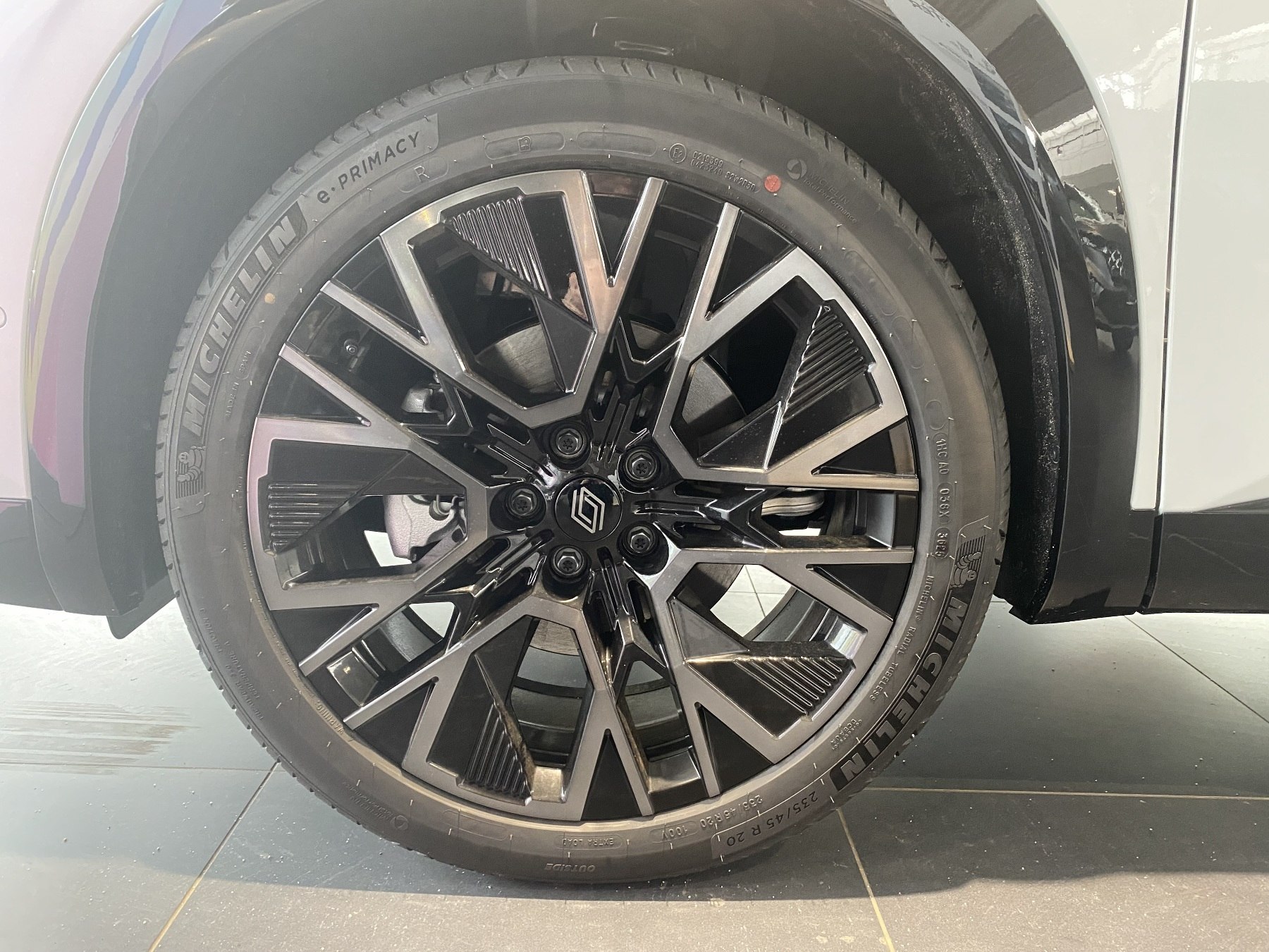 Bild 47 - Austral Esprit Alpine Full Hybrid E-Tech 200