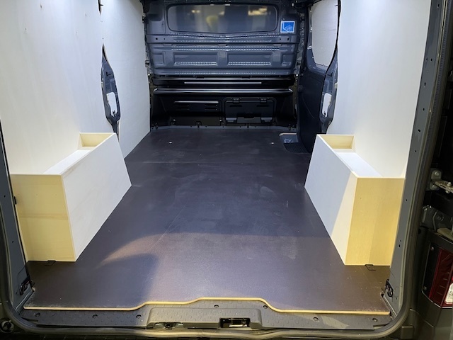 Bild 29 - Trafic Lkw Komfort L2H1 3,1t Blue dCi 150 MY25