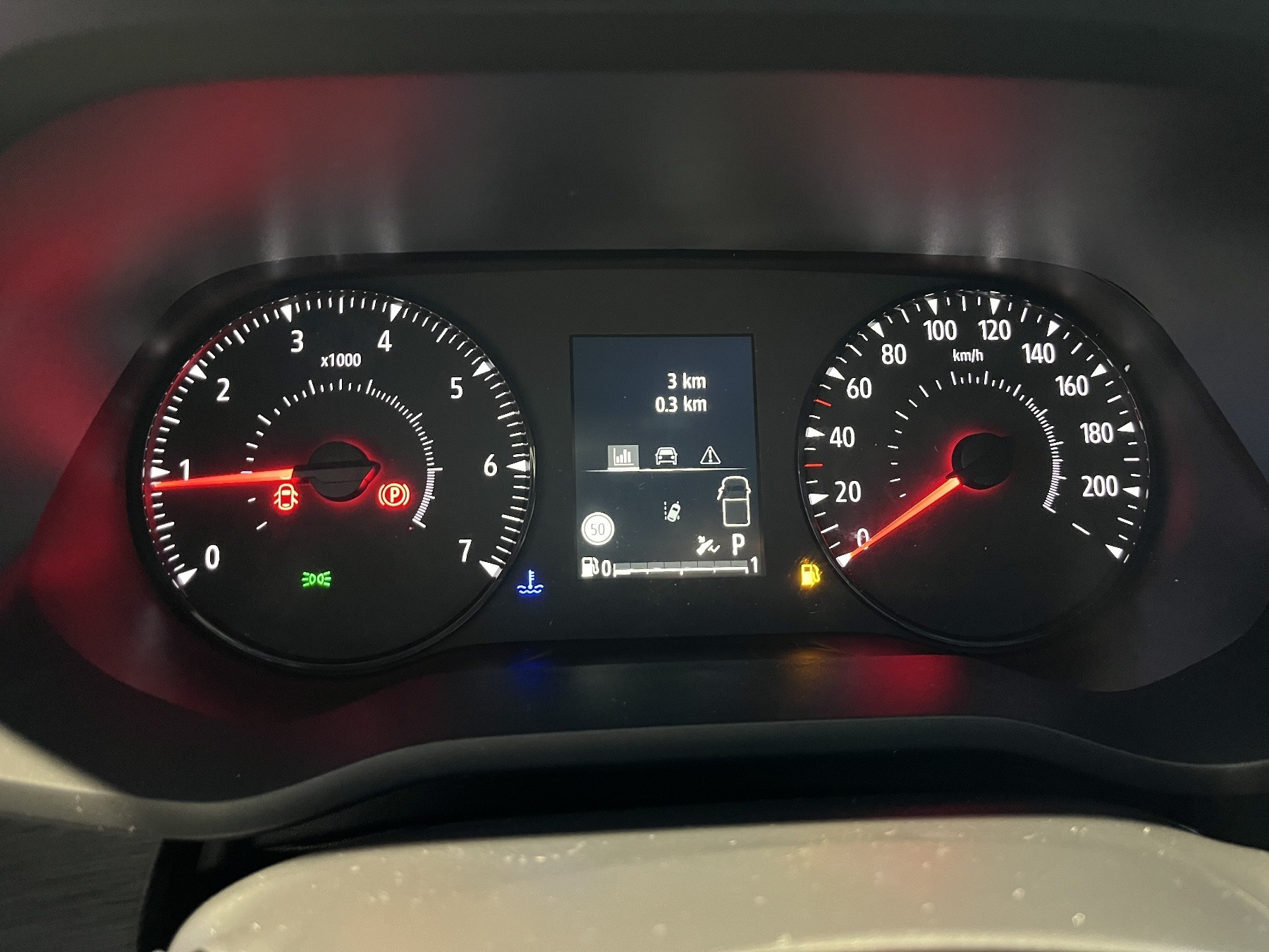 Bild 22 - Trafic Lkw DoKa Komfort L2H1 3,0tdCi 170 Aut.