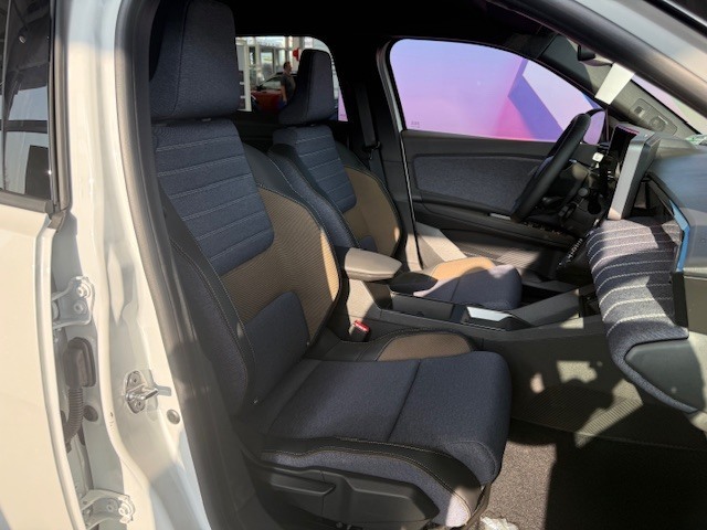 Bild 32 - Bigster Journey HYBRID 155