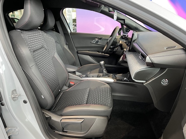 Bild 33 - Clio Techno TCe 115