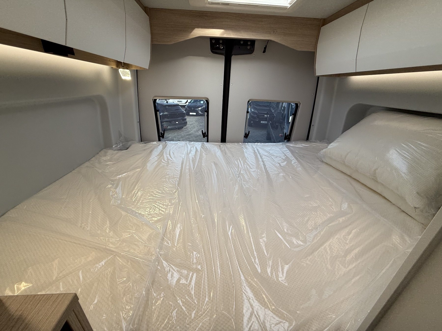Bild 27 - Yucon K-Peak 6.0 BD 4x4 4,1T Wechselrichter*