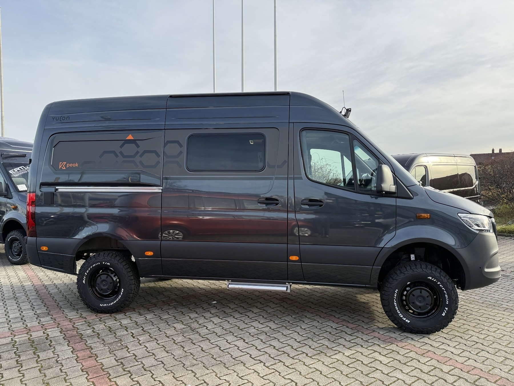 Bild 4 - Yucon K-Peak 6.0 BD 4x4 4,1T Wechselrichter*