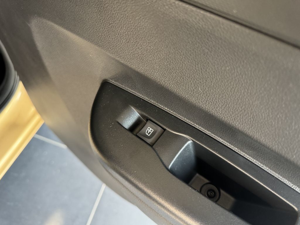 Bild 3 - Spring Extreme ELECTRIC CCS Anschluss