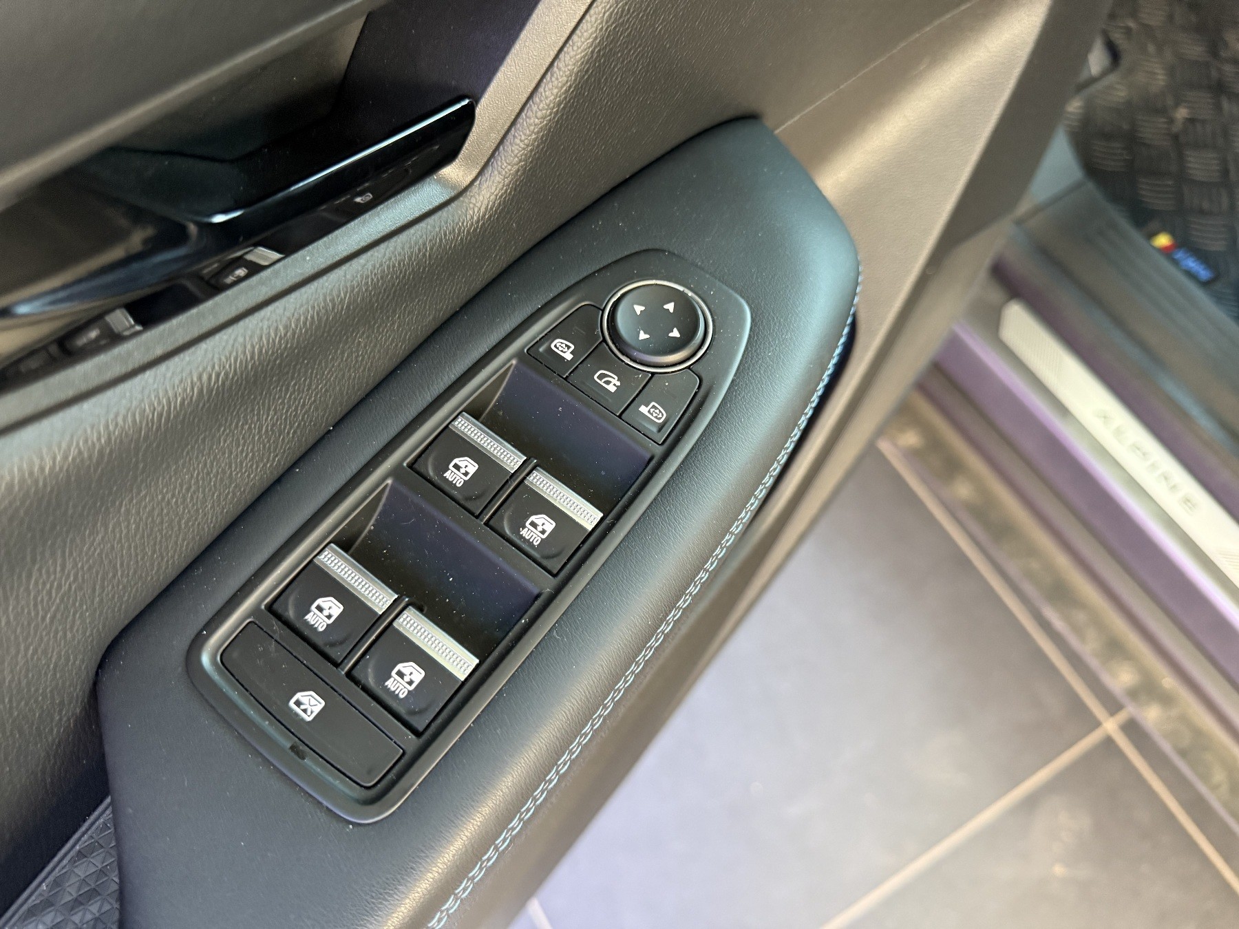 Bild 18 - R 5 E-Tech elektrisch Techno 120 Urban Range