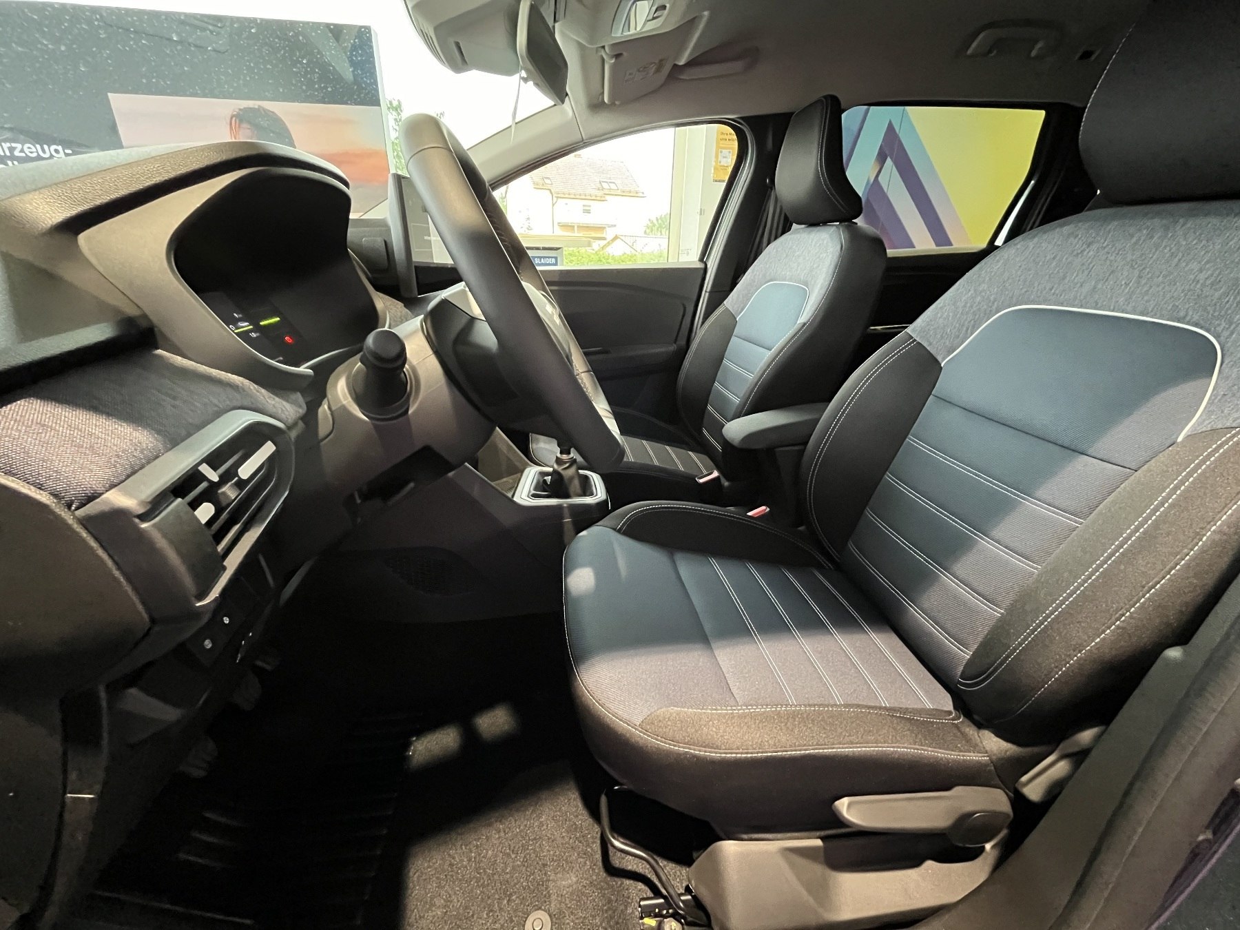 Bild 2 - Bigster Journey HYBRID 155