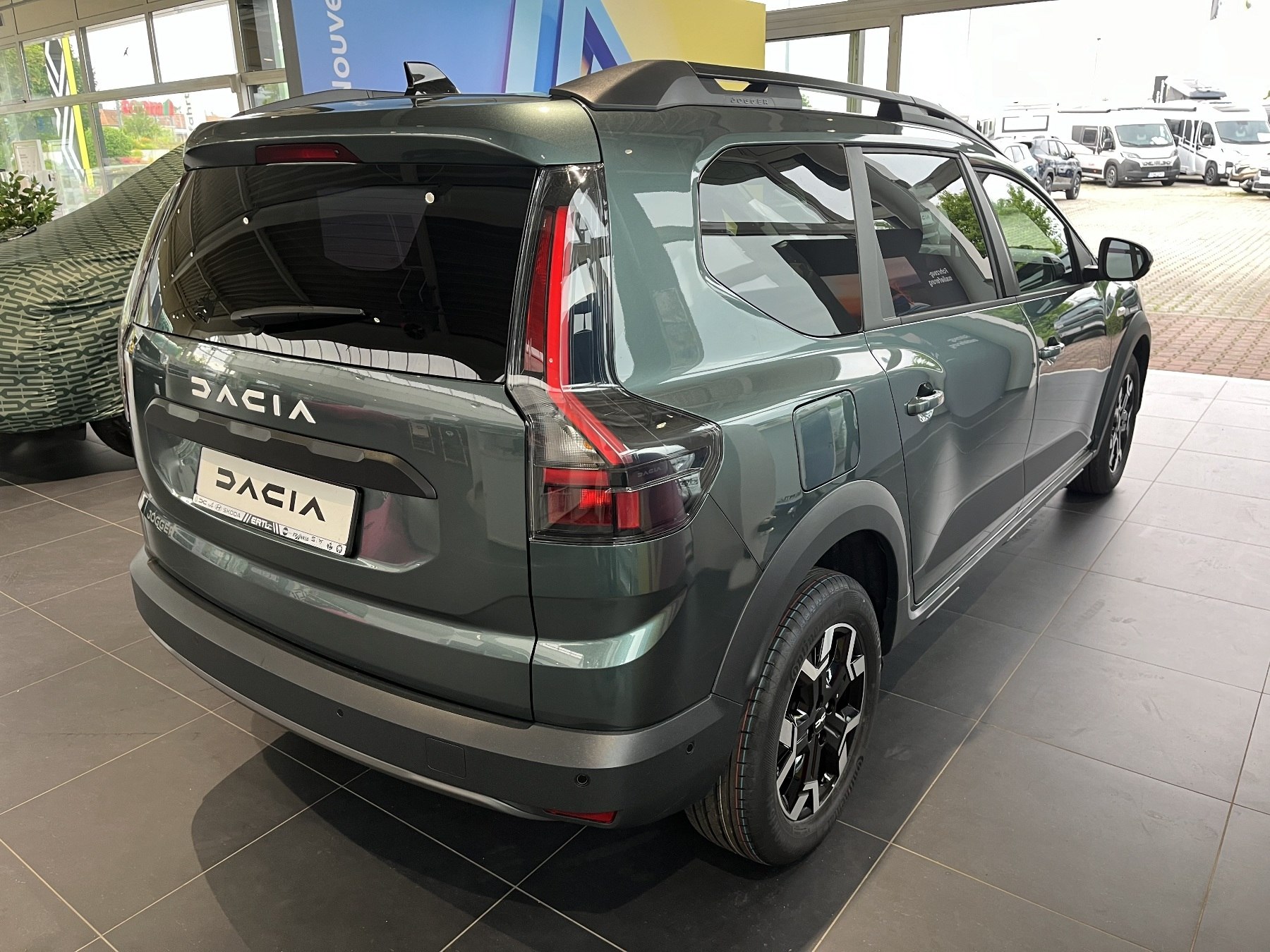 Bild 5 - Bigster Journey HYBRID 155