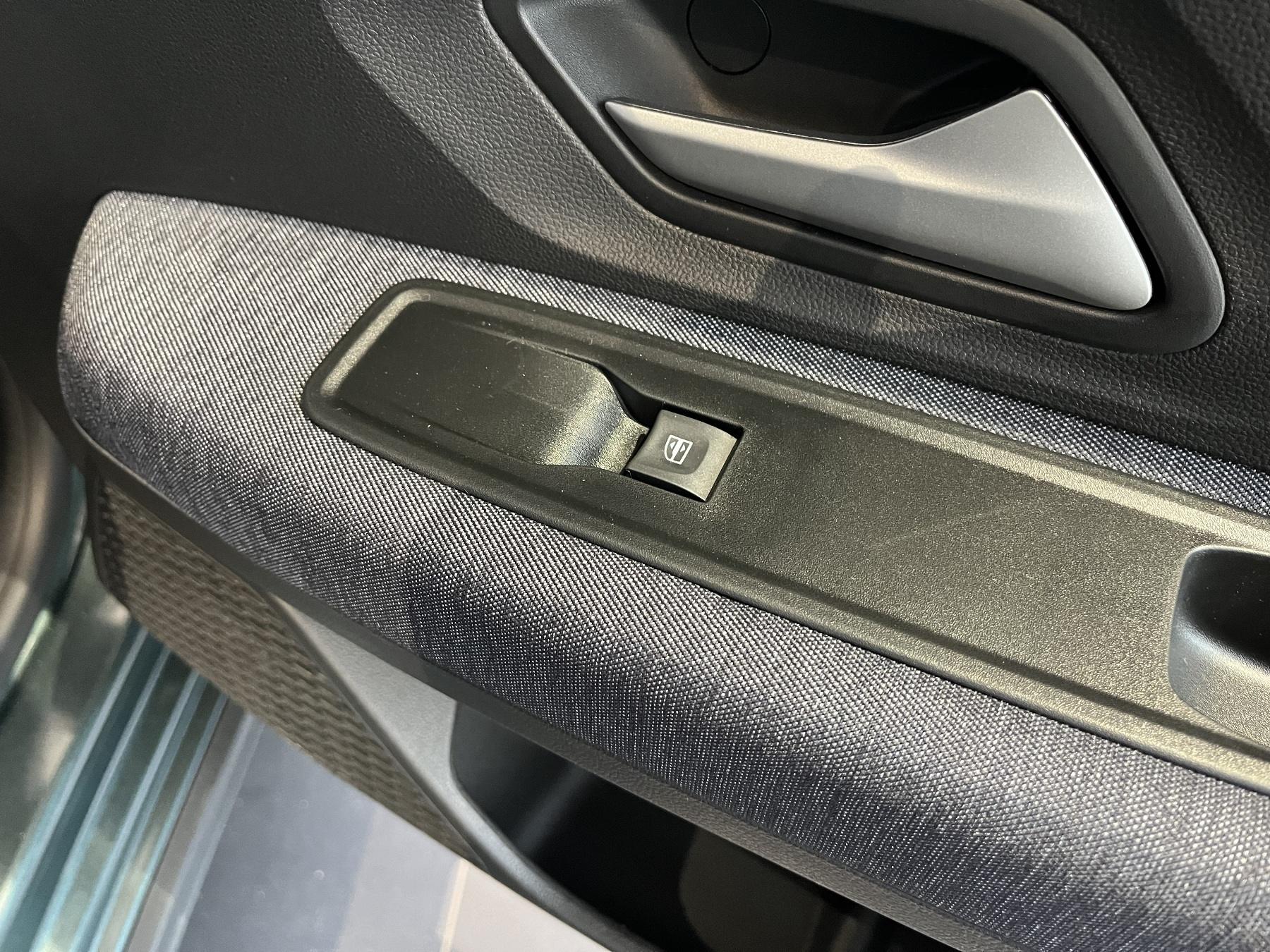 Bild 35 - Bigster Journey HYBRID 155