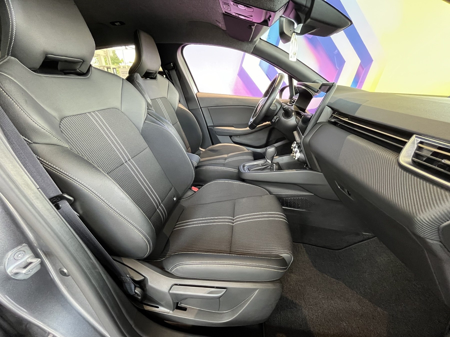 Bild 5 - Clio Sondermodell E-TECH Engineered
