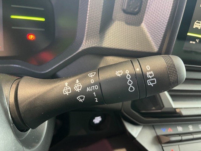 Bild 15 - Duster Journey hybrid-G 150 4x4