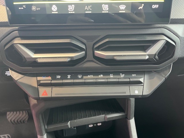 Bild 24 - Duster Journey hybrid-G 150 4x4