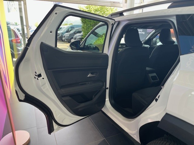 Bild 29 - Duster Journey hybrid-G 150 4x4