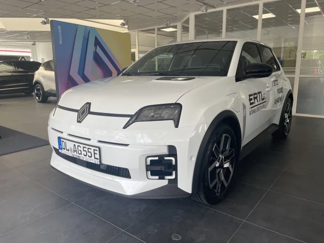 Details zum Fahrzeug: Renault R 5 E-Tech 100% electric 120 Techno 120 Urban Ra