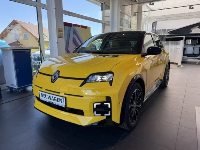 Details zum Fahrzeug: Renault Captur TECHNO TCe 140 EDC