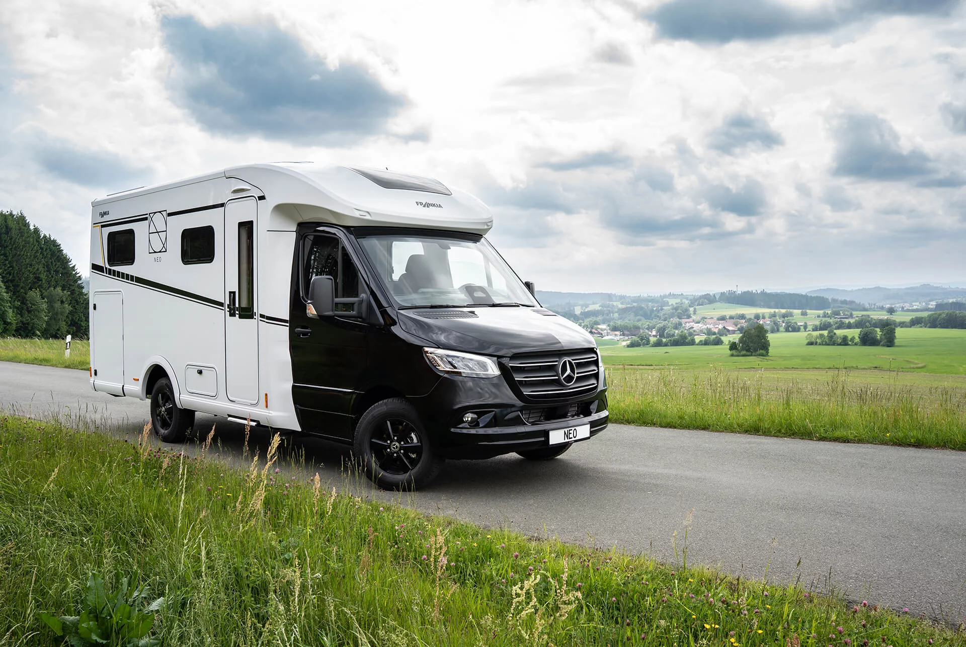 Frankia NEO au fder Landstraße
