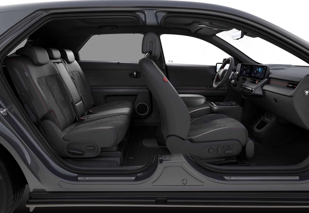 Ioniq 5 Interieur von der Seite.